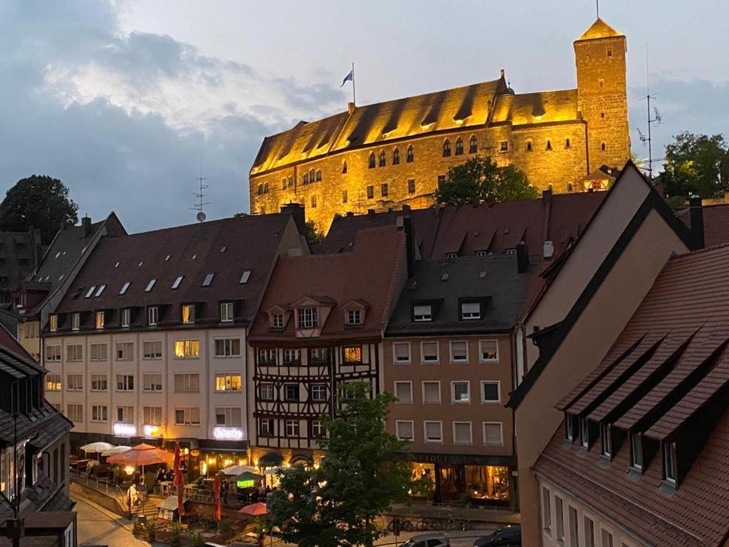 Einzigartige Penthauswohnung Appartement Neurenberg